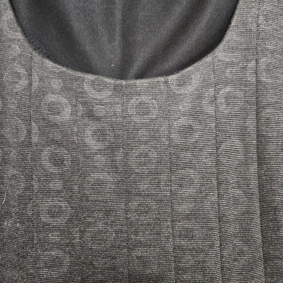 Signature By Robbie Bee Womens Gray On Gray Knit Babydoll Dress Sz 4P Mi… - Picture 4 of 7